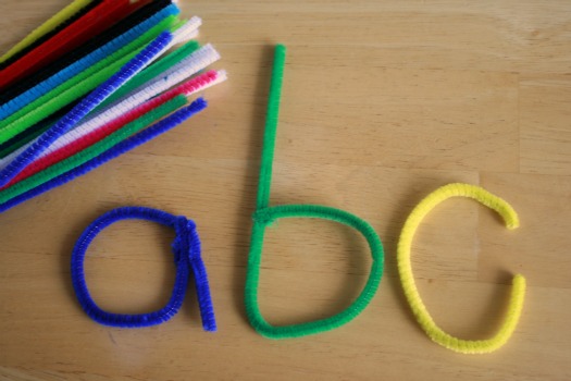 Learning Letters with Pipe Cleaners from Make and Takes